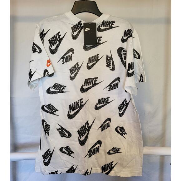 NIke Furtura AOP White Tee Size Medium - Picture 2 of 5
